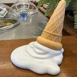 뚜오이 사진