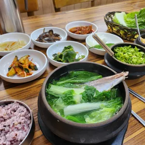 정성듬뿍 제주국 사진