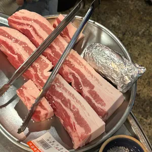 두툼 사진