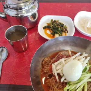 청수냉면 사진