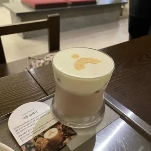 아치연 사진