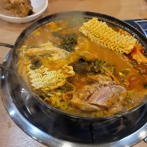 서부청기와감자탕 사진