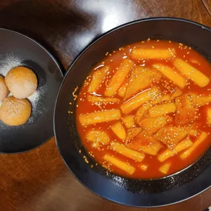 교촌치킨 사진