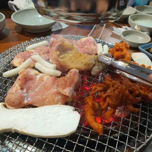남춘네숯불닭갈비 사진