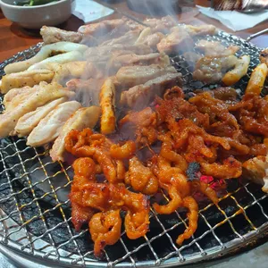 남춘네숯불닭갈비 사진
