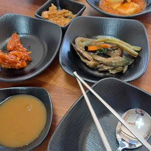 뼈대있는집 대표 사진