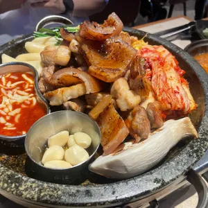 모돌 사진