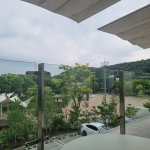 컴프에비뉴 리뷰 사진