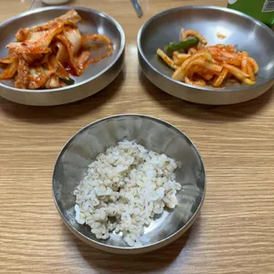 청솔칼국수 사진