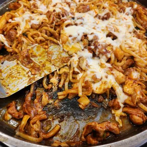 춘천닭갈비마을 사진