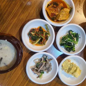 바른식시골보쌈&감자옹심이 사진