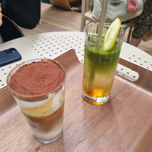 콤포타블 시청 사진