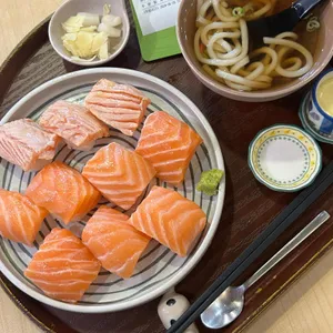 토모루스시 리뷰 사진
