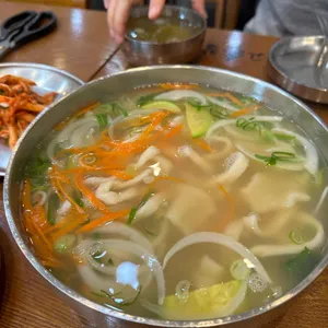 최고손칼국수 사진