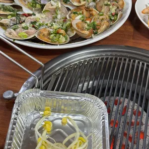불타는조개구이 사진