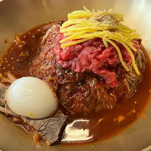금돈옥 사진