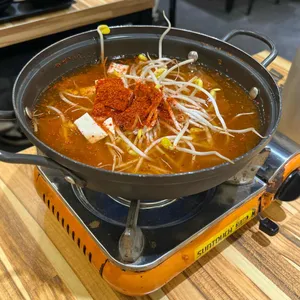 강씨가문의족발 사진