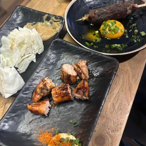 토리아에즈 사진