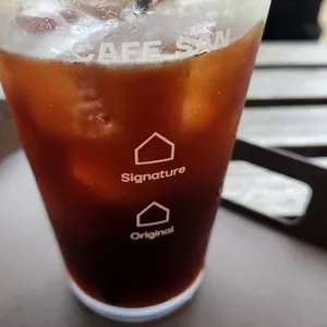 카페 산 사진