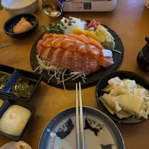 세번째 연어 사진