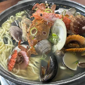이랑수산생국수 사진