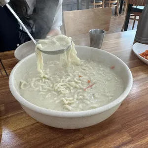 청정바지락칼국수 사진