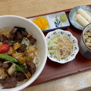 핵밥 사진