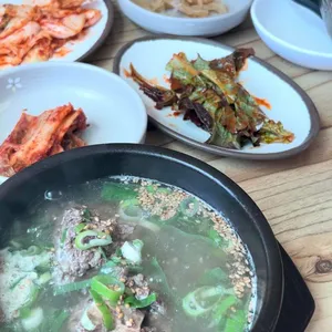 연지본관 사진