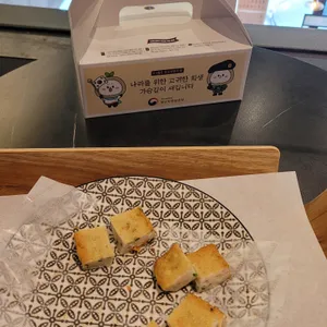 삼진어묵 사진