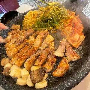 강동정육식당 사진