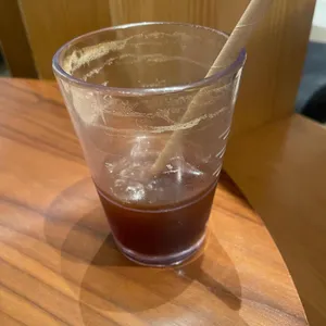 폴바셋 사진