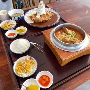 별달돈까스카페 사진