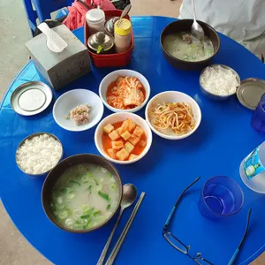 홍성집 사진