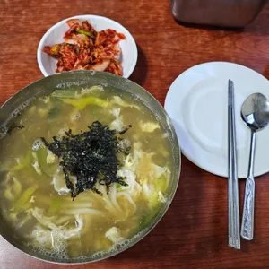 충무칼국수 사진