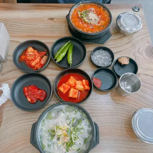 신창손 순대국밥 리뷰 사진