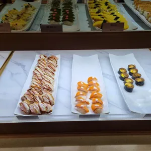 애슐리퀸즈 사진