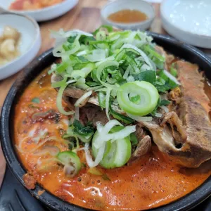 시골집얼큰이뼈해장국 사진