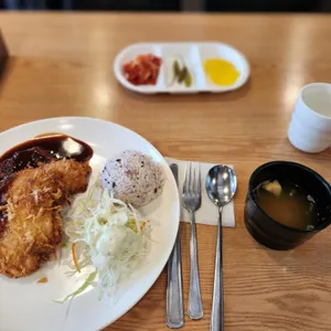 금수왕돈까스 사진