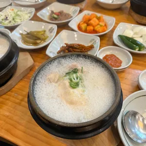 금산삼계탕 사진