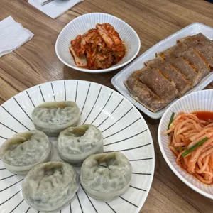 석정 손 칼국수 사진