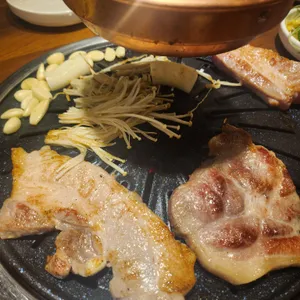 고기싸롱 사진