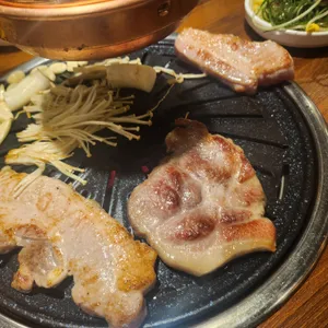 고기싸롱 사진