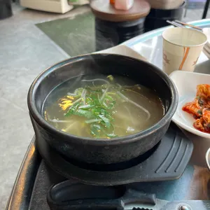 돼지전설 사진