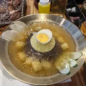삼형제 사진
