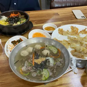 옹심이메밀칼국수 사진