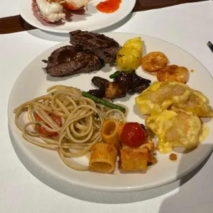 라세느 리뷰 사진