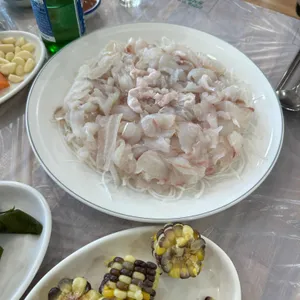 동백횟집 사진