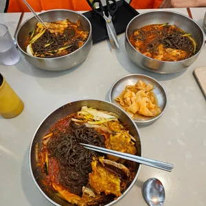 진주냉면 사진