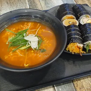청담동 마녀김밥 사진