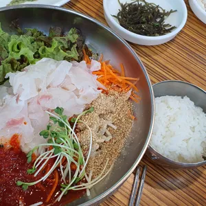 송원물회횟집 사진